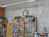 povrchová úprava zdí - v knihkupectví Otava